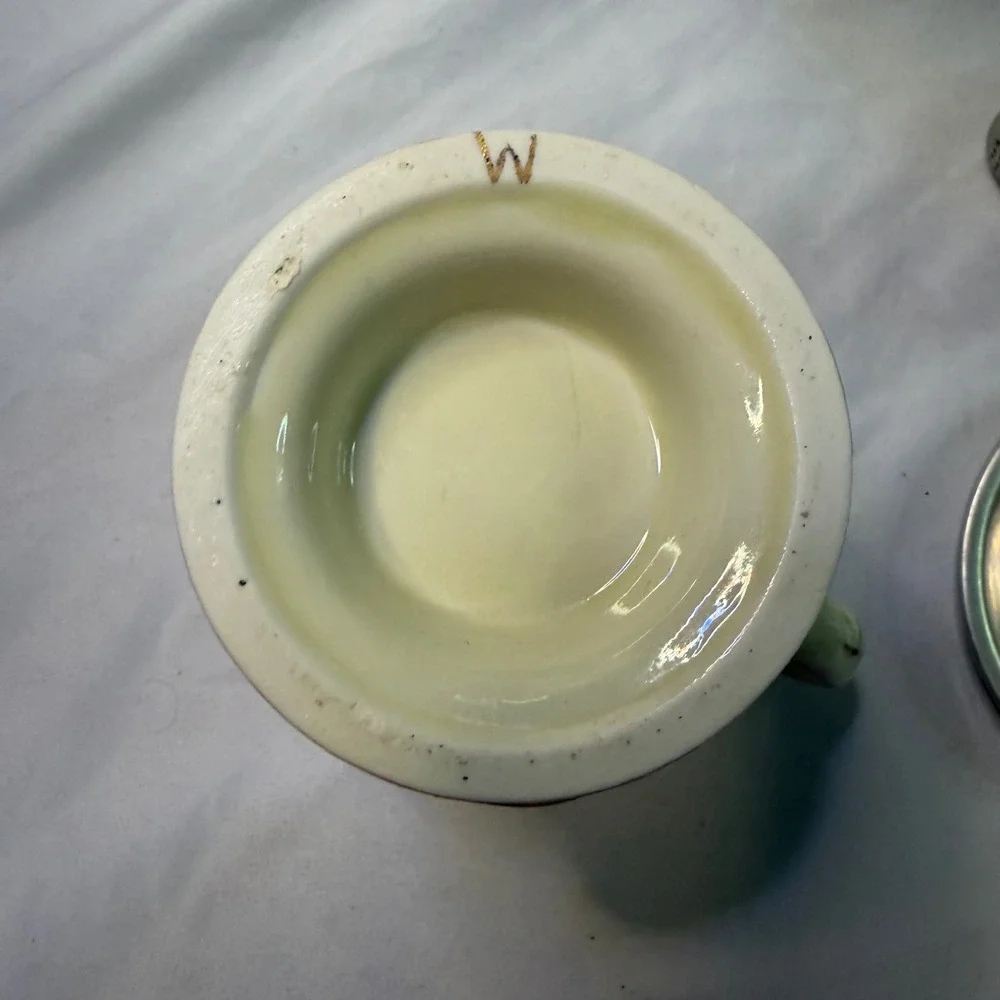 N/A vintage ceramic